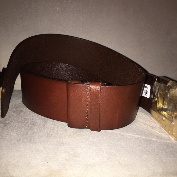 NWT - MICHAEL KORS BROWN/GOLD LOCK LEATHER BELT - Picture 5 of 6